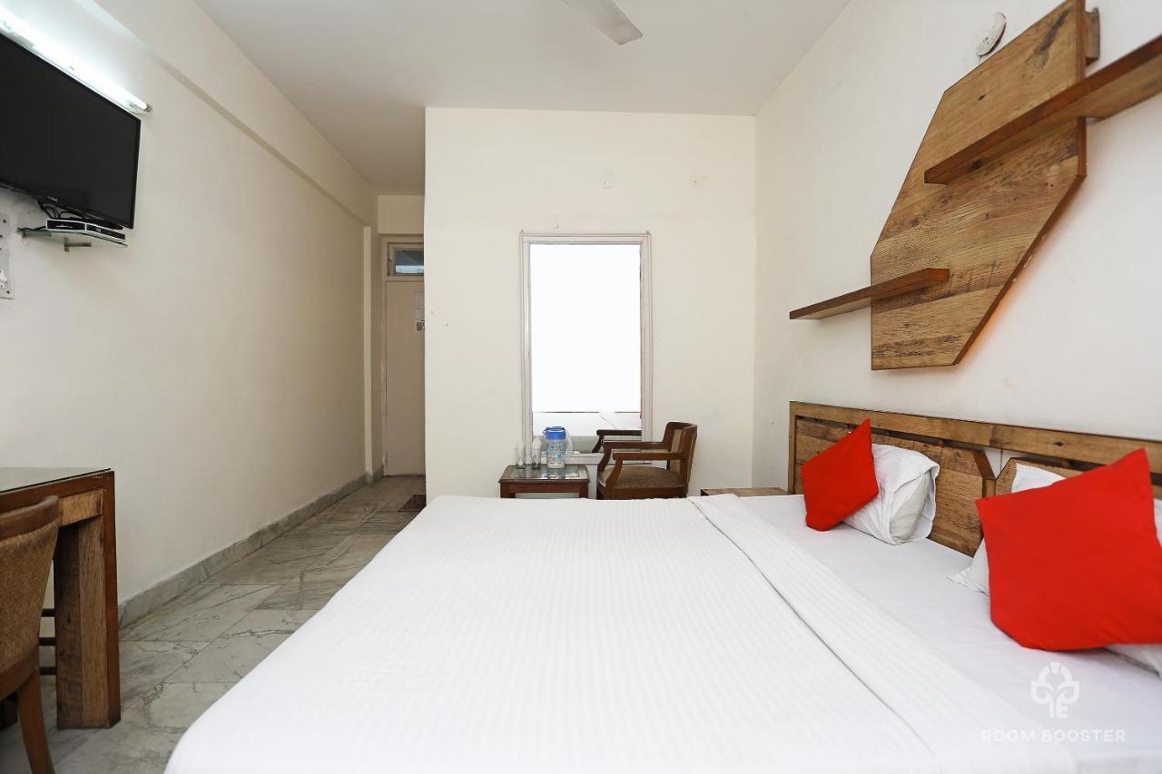 רישיקש Hotel Inderlok מראה חיצוני תמונה